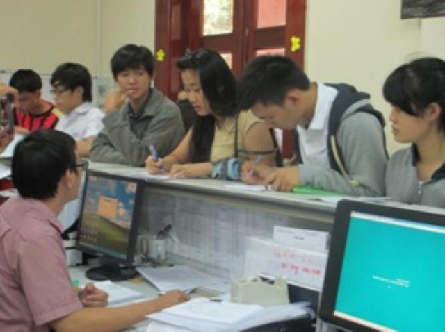 TP.HCM: Hơn 70% thí sinh làm thủ tục dự thi ảnh 1